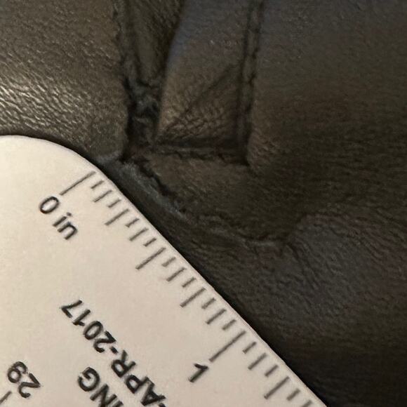 ELEMENTS by VAKKO - women's black faux leather pants - size 6 - Picture 6 of 10